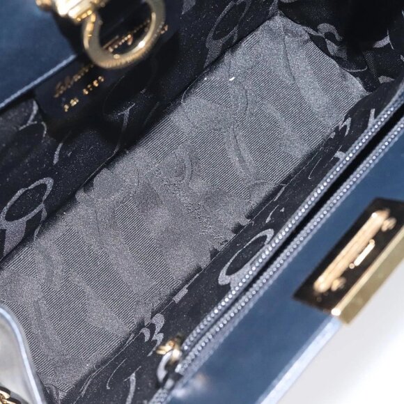 Salvatore Ferragamo Gancini Chain Shoulder Bag Leather Navy Gold Auth BD1060 - Picture 11 of 16